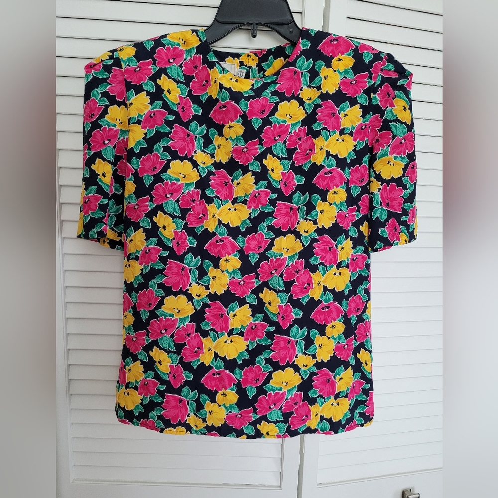 Vintage 1980s Floral Prophecy Top Shirt Blouse Womens Size 6 Pink Made in USA